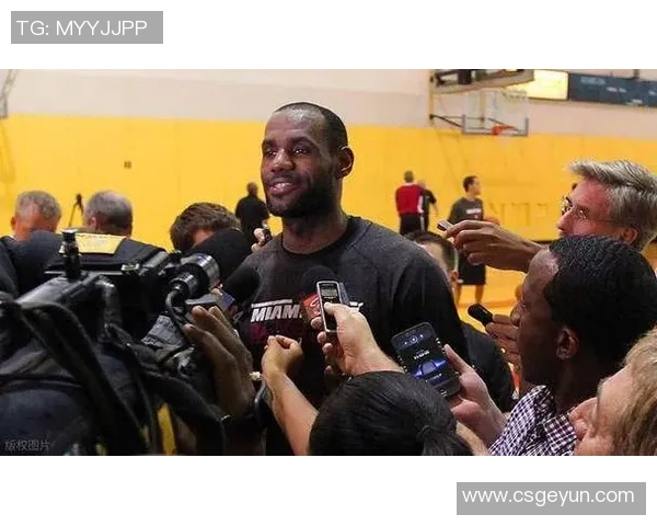 昔日王者詹姆斯状态下滑，何去何从？